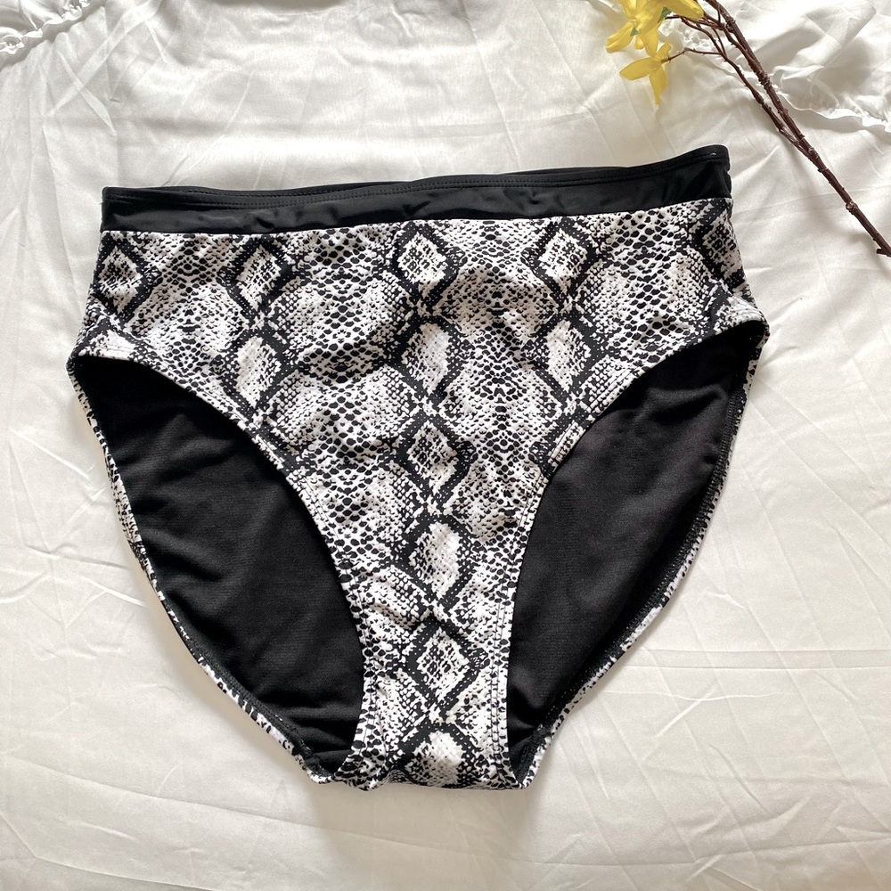 New York & Company Swim Bottoms